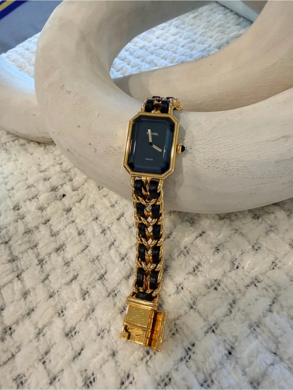 AUTHENTIC CHANEL VINTAGE WATCH